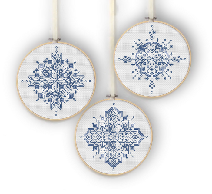 3 Flakes Blackwork Pattern by Peppermint Purple