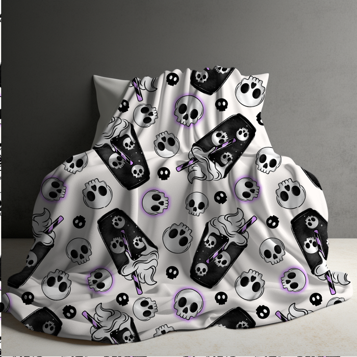 Blanket Halloween #8 - Coffee Skull White - PREORDER
