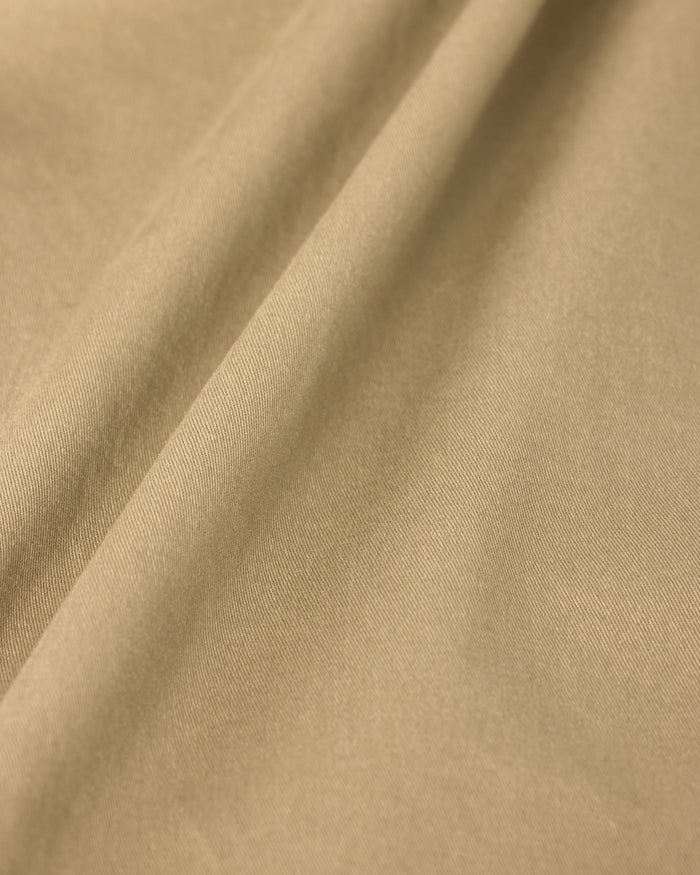 ESSENTIAL SLIM CHINO PANT