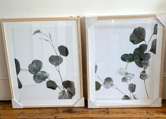 Hang side by side 1 & 2 as a pair