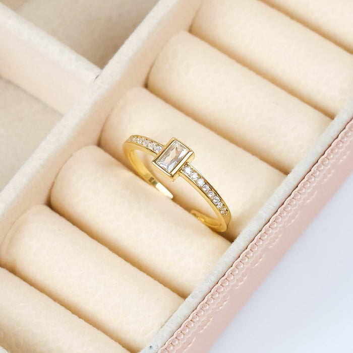 Gold Serena Ring (Gizelle)