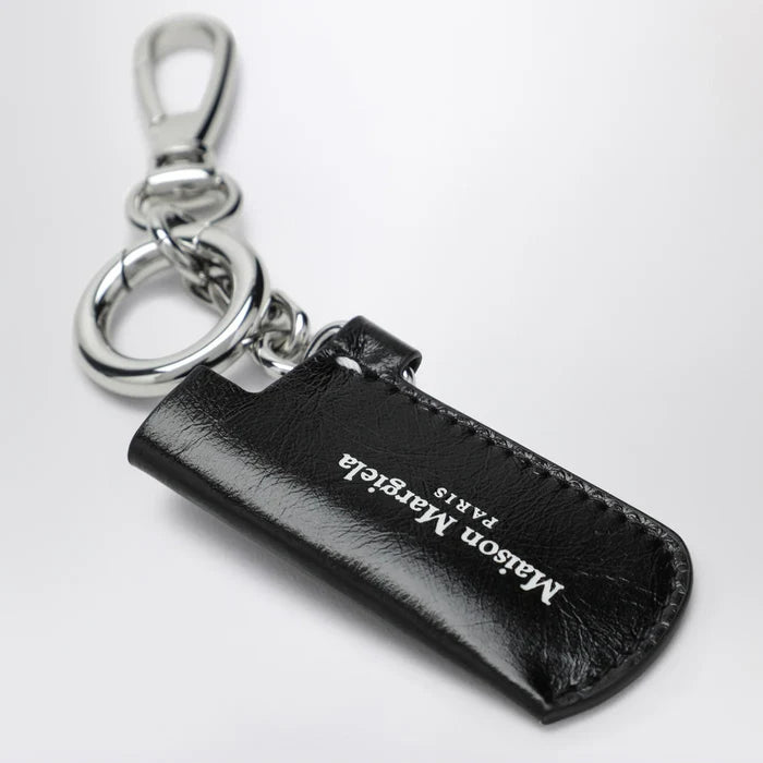 Maison Margiela - Black leather key holder with logo