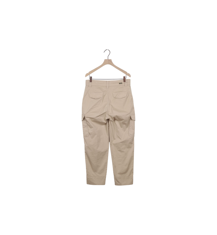 Packshot / Feather Gray / ReLoved