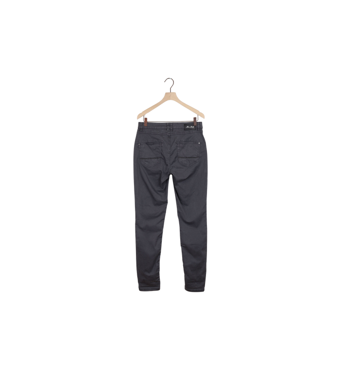 Packshot / Asphalt / ReLoved