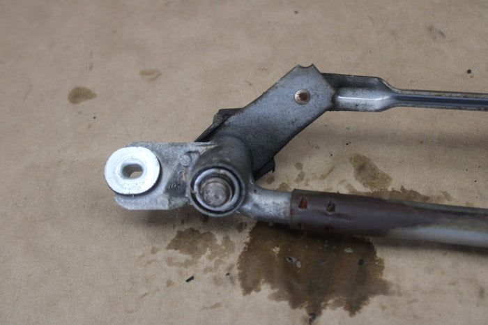 05-07 Jeep Grand Cherokee Windshield Wiper Motor Linkage Assembly 55156313AB