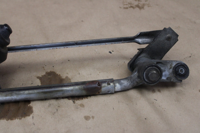 05-07 Jeep Grand Cherokee Windshield Wiper Motor Linkage Assembly 55156313AB