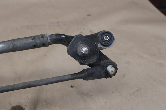 05-07 Jeep Grand Cherokee Windshield Wiper Motor Linkage Assembly 55156313AB