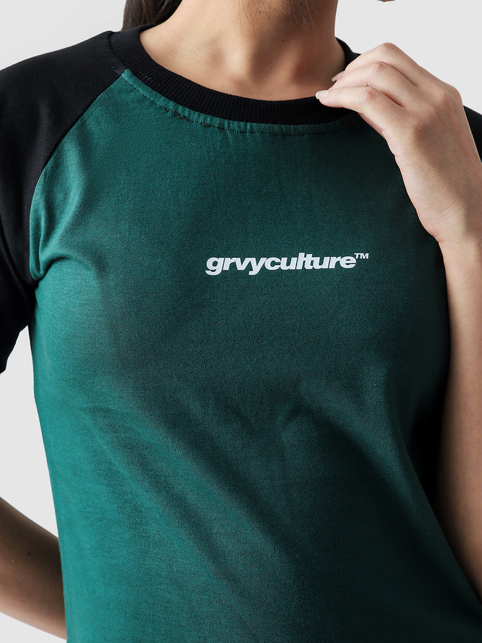 Green basic babytee female model back view Pakistan – GROOVY