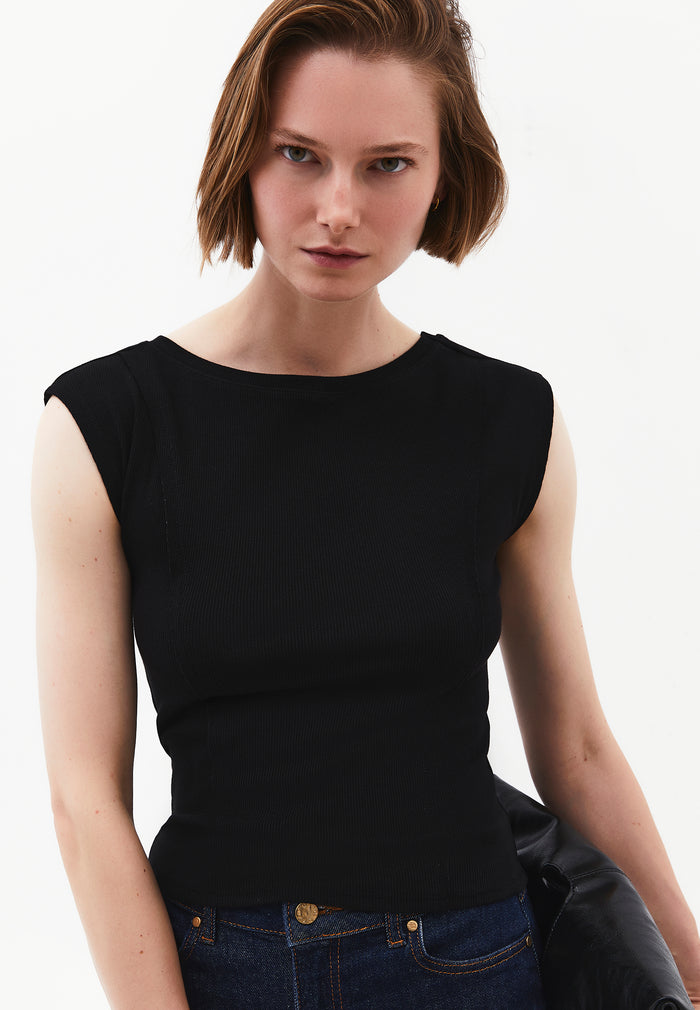 Boat Neck Sleeveless T-Shirt - BLACK