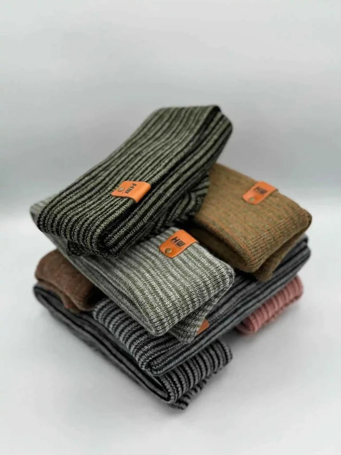 Classic Contrast Cuffed Beanie, Black and Green