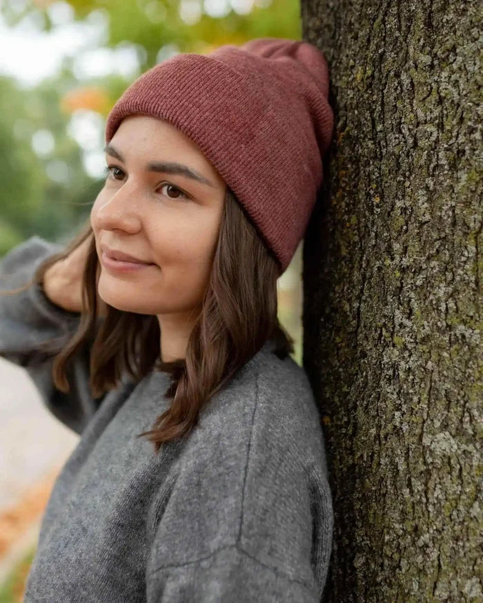 Classic Silent Cuffed Beanie, Rusty Burgundy