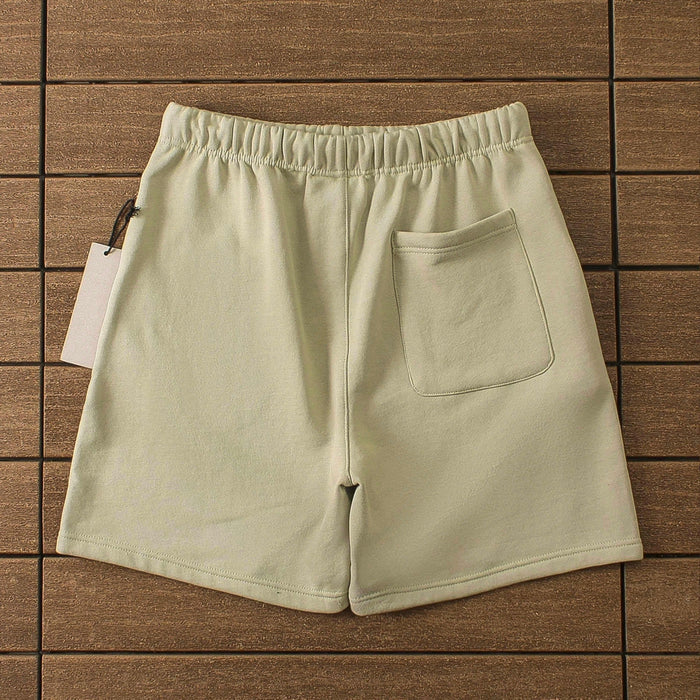 "essence" shorts pistachio