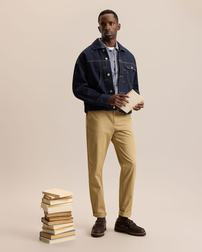 ESSENTIAL SLIM CHINO PANT