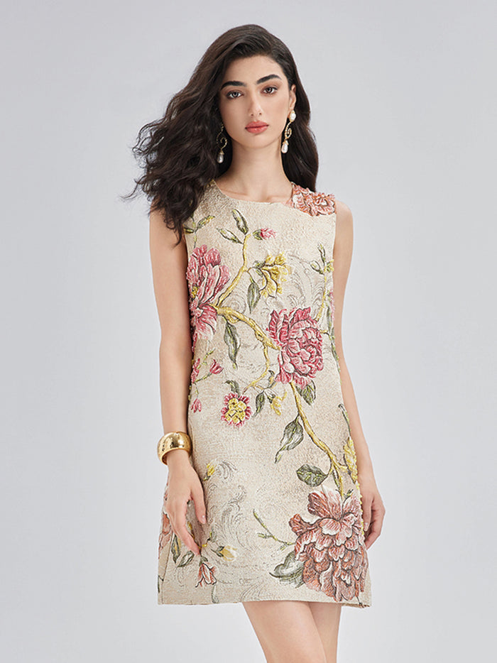 Easygoing apparel item with comfortable fit and simple design