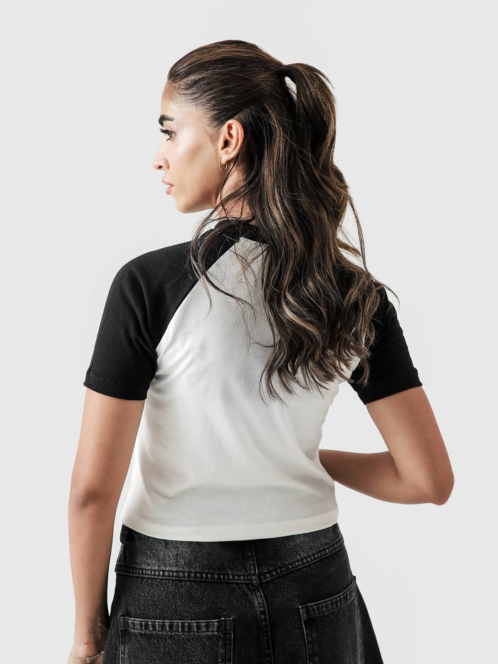 LA baby tee flat lay graphic crop top black contrast Pakistan – GROOVY