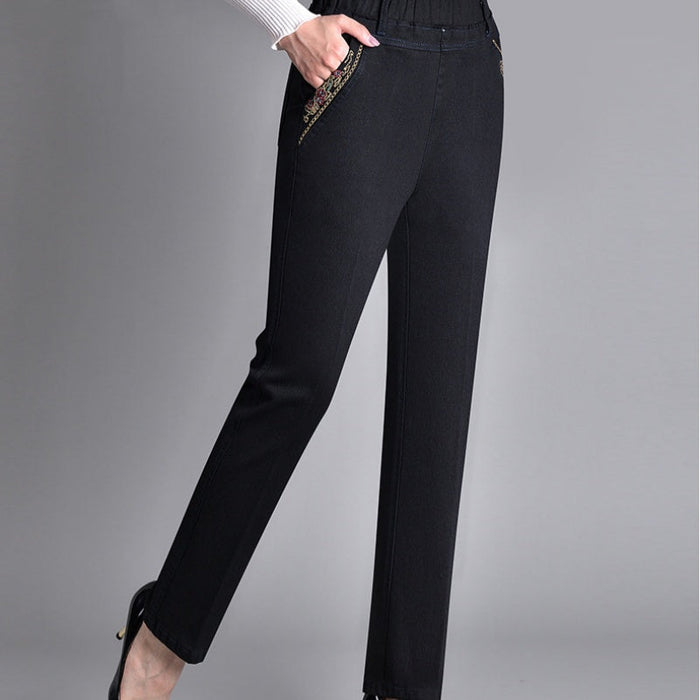 Lina | Women's Jeans with Side Pockets and Elastic Waist