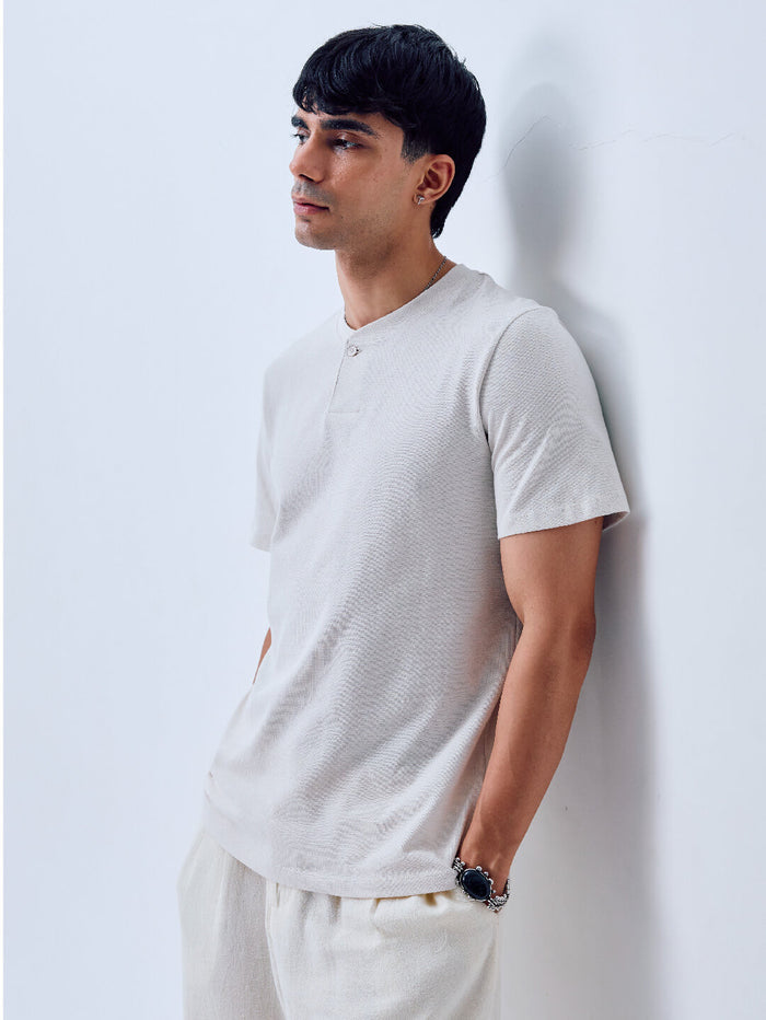 Men's 100% Cotton Regular Fit Tshirt Chalk