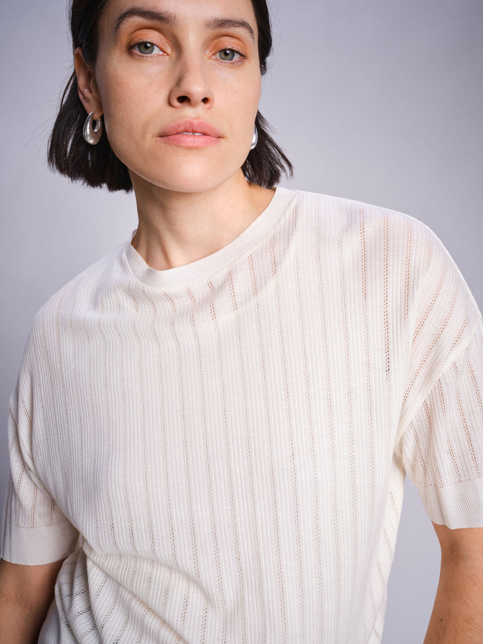 Modelshot / Ecru / Detail