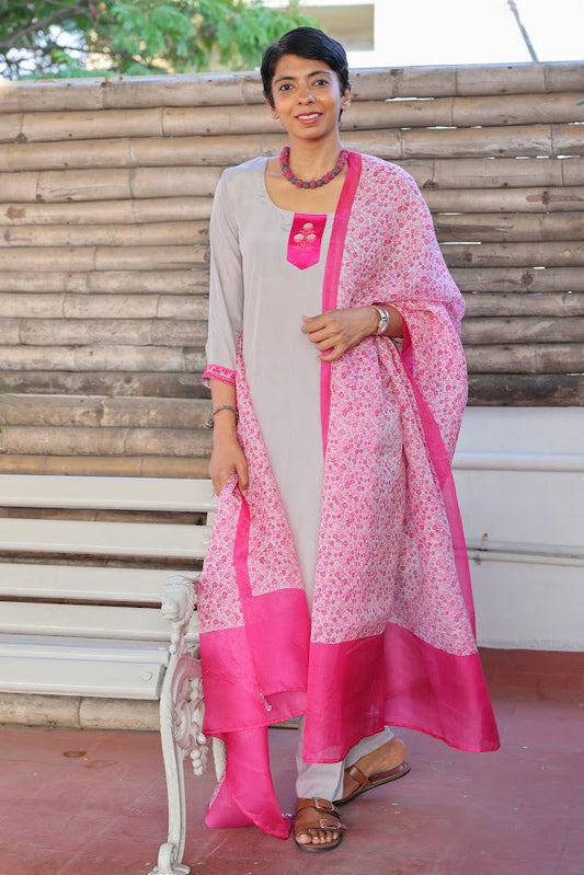 Mocha silk kurta set with organza dupatta