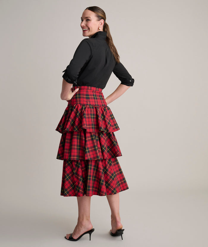 Model is wearing UNTUCKit Gretl plaid skirt.
