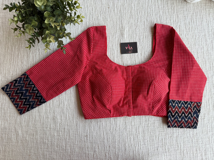 Red small checked blouse