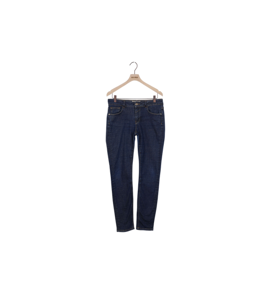 Packshot / Dark Blue / ReLoved