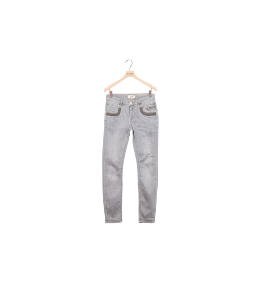 Packshot / Grey / ReLoved