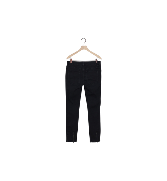 Packshot / Black / ReLoved