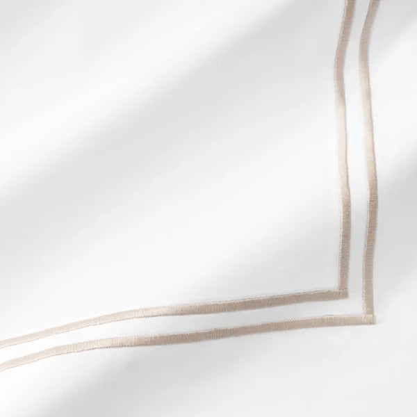 Boudoir Sham 12″ x 16″ w/ 2″ Flange / White/Taupe