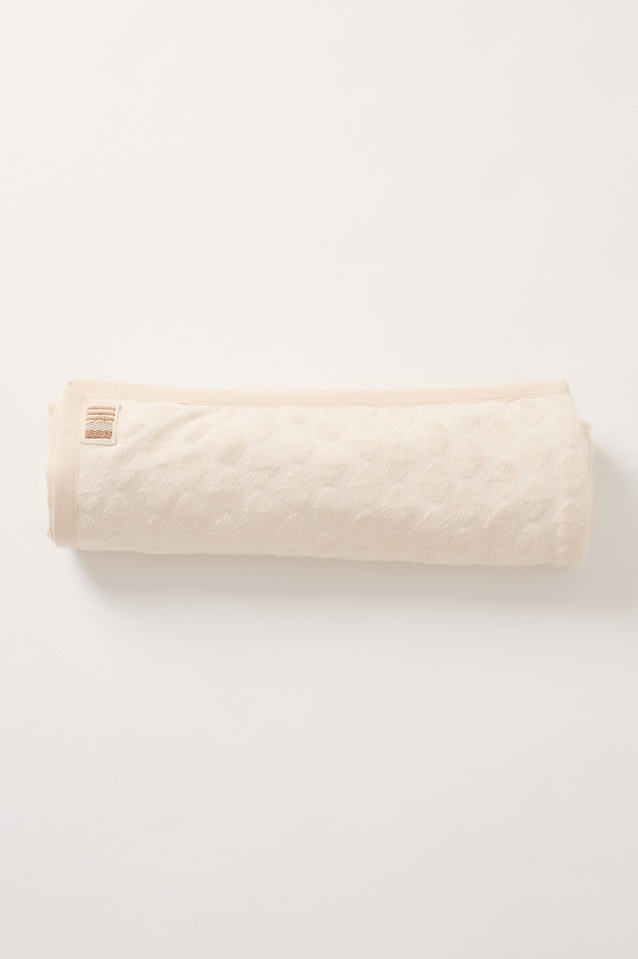 Shell Towel