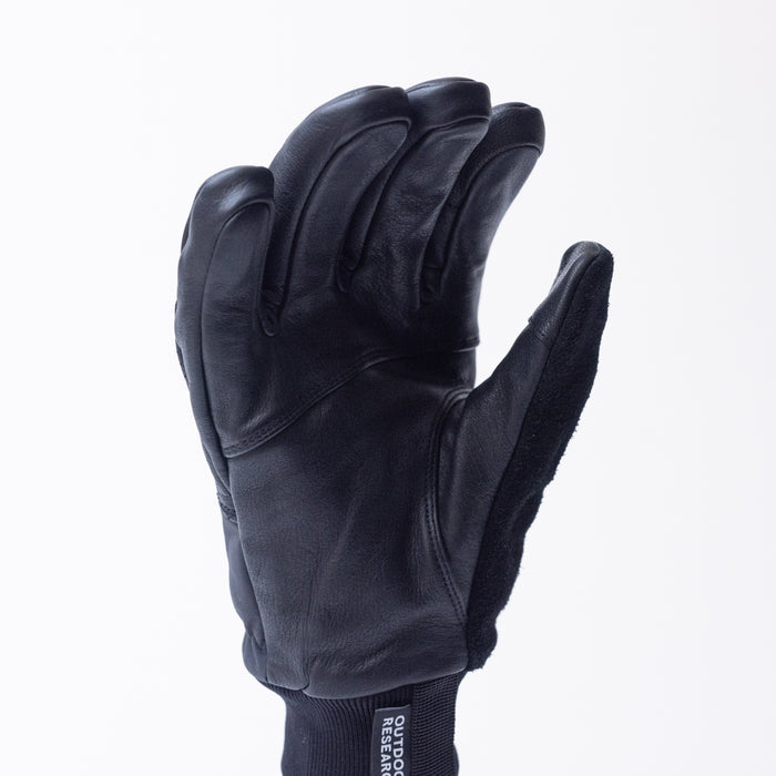 Black | E3