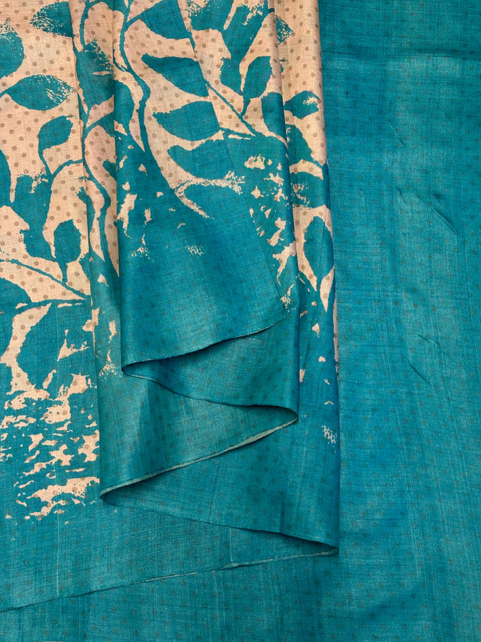 Veena Komorebi Tussar Saree - Cream and Blue