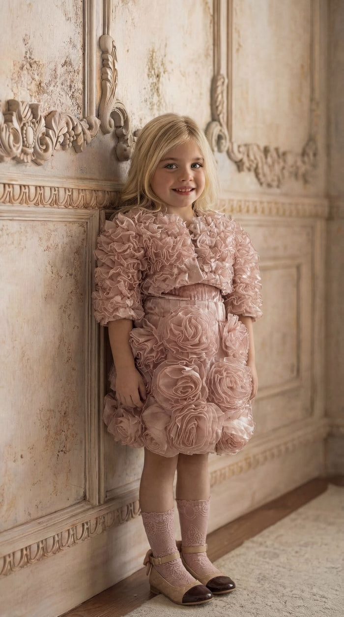 Dusty pink organza skirt for girls with oversized floral appliqués, an airy silhouette, and adjustable waist, perfect for special occasions or everyday wear.