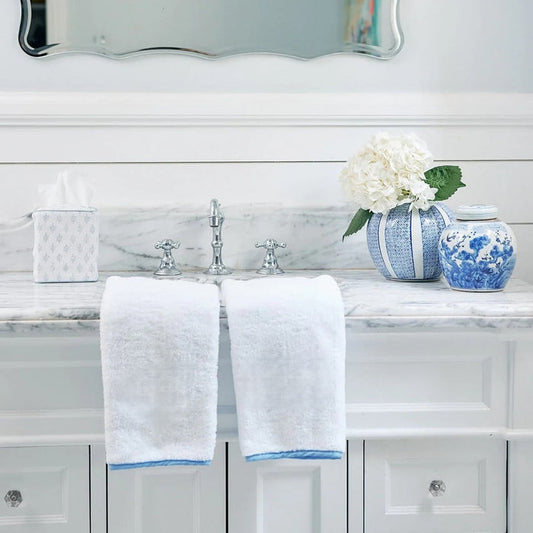 Weezie Signature Towels