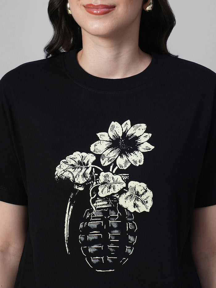 Women's Black 100% Organic Cotton Regular Fit Tshirt