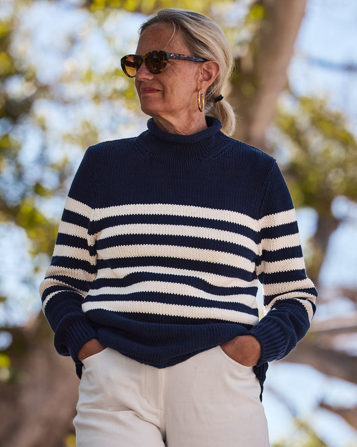 Women's Breton Stripe Fisherman's Sweater in Navy/Egret