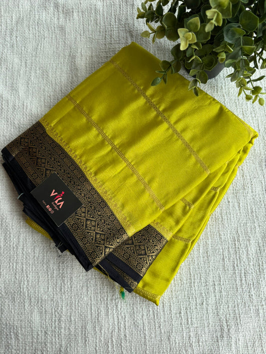 zari weaving faux crepe saree with contrast blouse