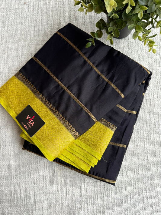 zari weaving faux crepe saree with contrast blouse